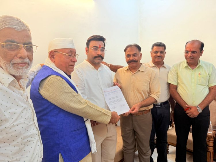 सिंध यूथ क्लब के चुनाव में दर्पण अध्यक्ष और अमर महामंत्री चुने गए