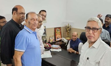 सिंधी समाज का प्रतिनिधिमंडल रक्षामंत्री राजनाथ से मिला