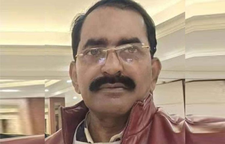 समाजवादी पार्टी के बेतियाहाता स्थित कार्यालय पर महानगर सपा की मासिक बैठक संपन्न